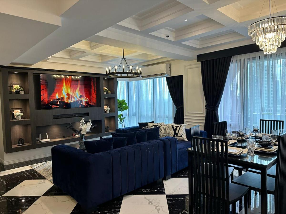 Апартаменты Makati Prime Luxury Манила Экстерьер фото