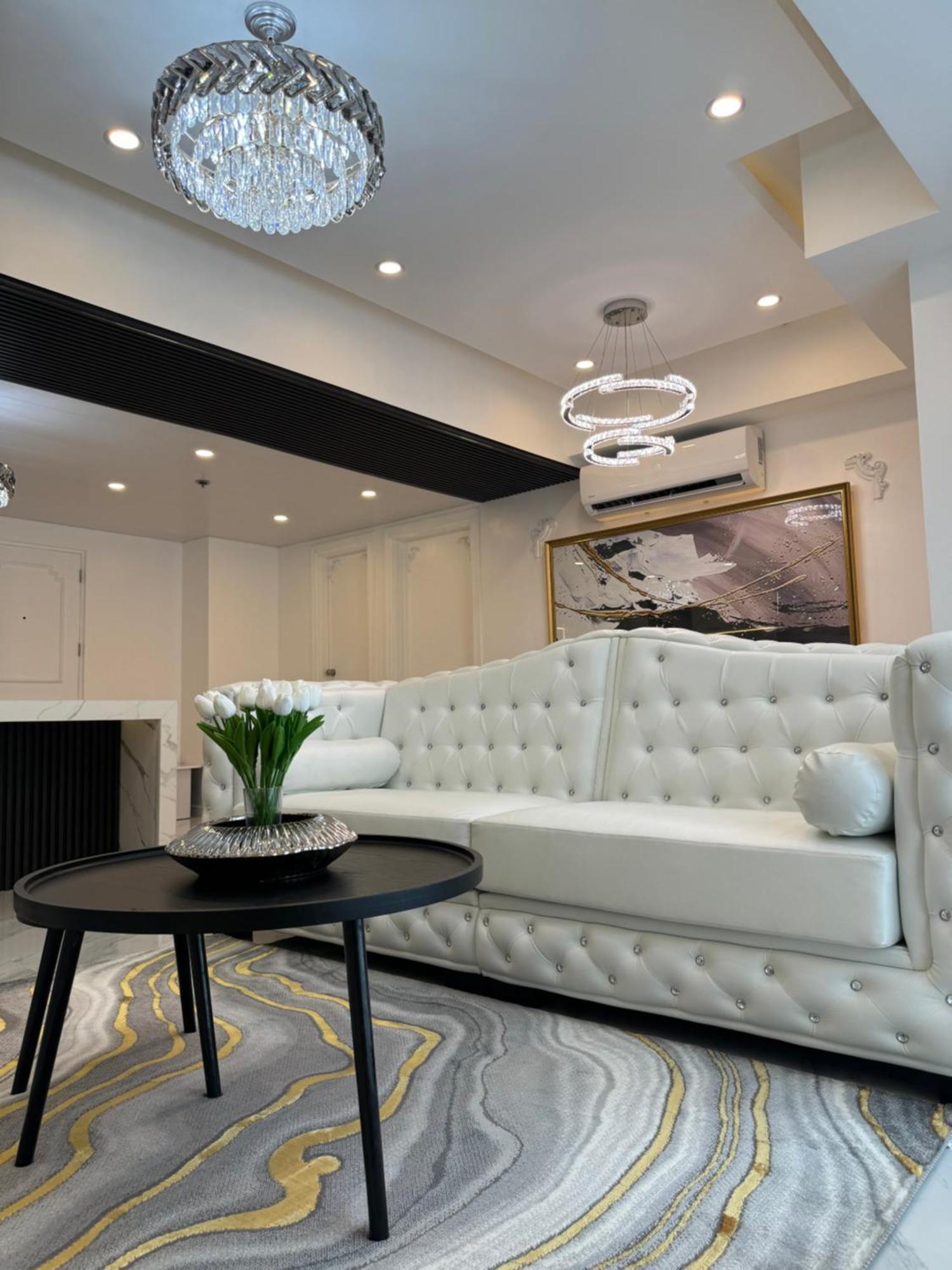 Апартаменты Makati Prime Luxury Манила Экстерьер фото