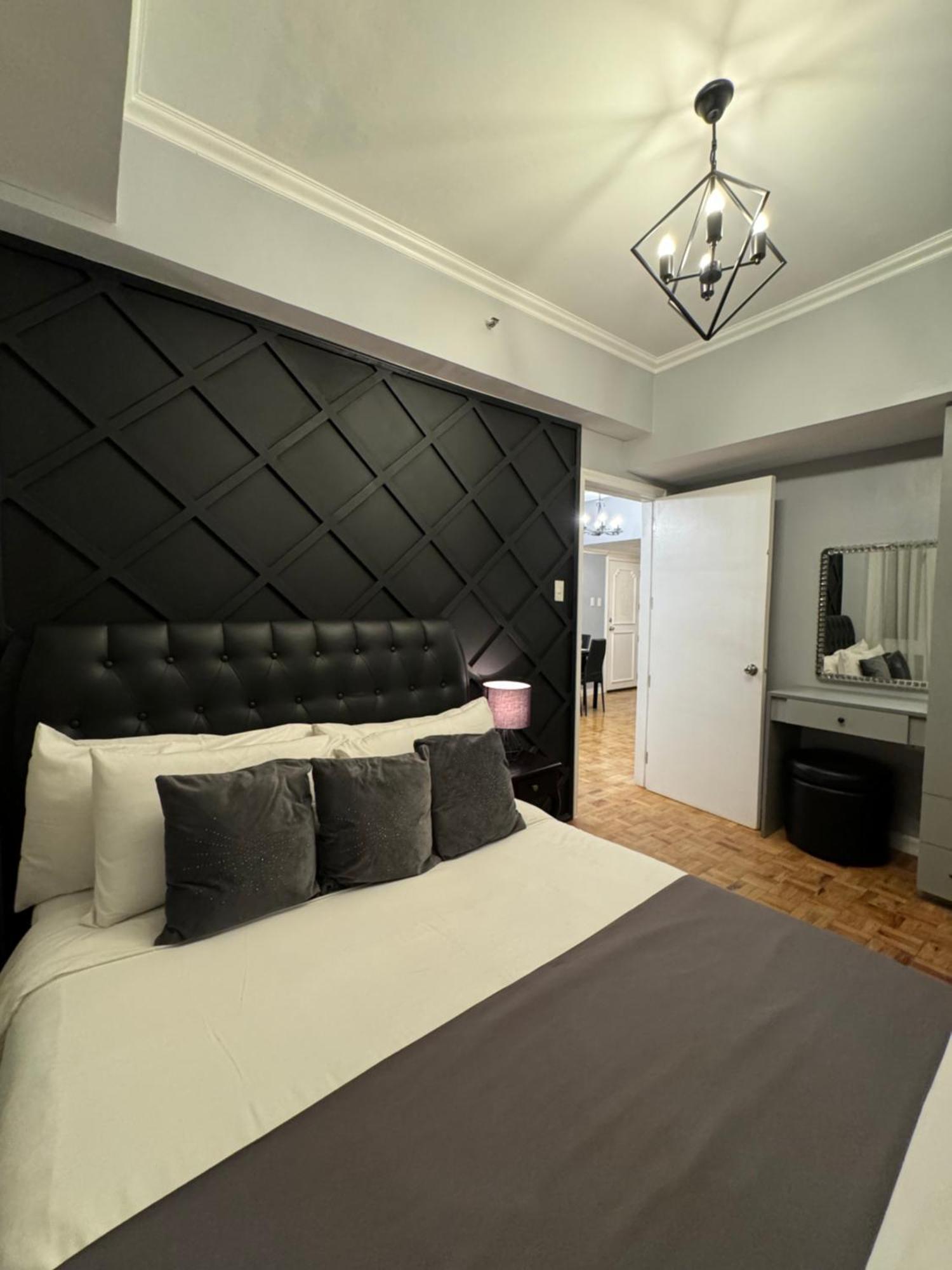 Апартаменты Makati Prime Luxury Манила Экстерьер фото