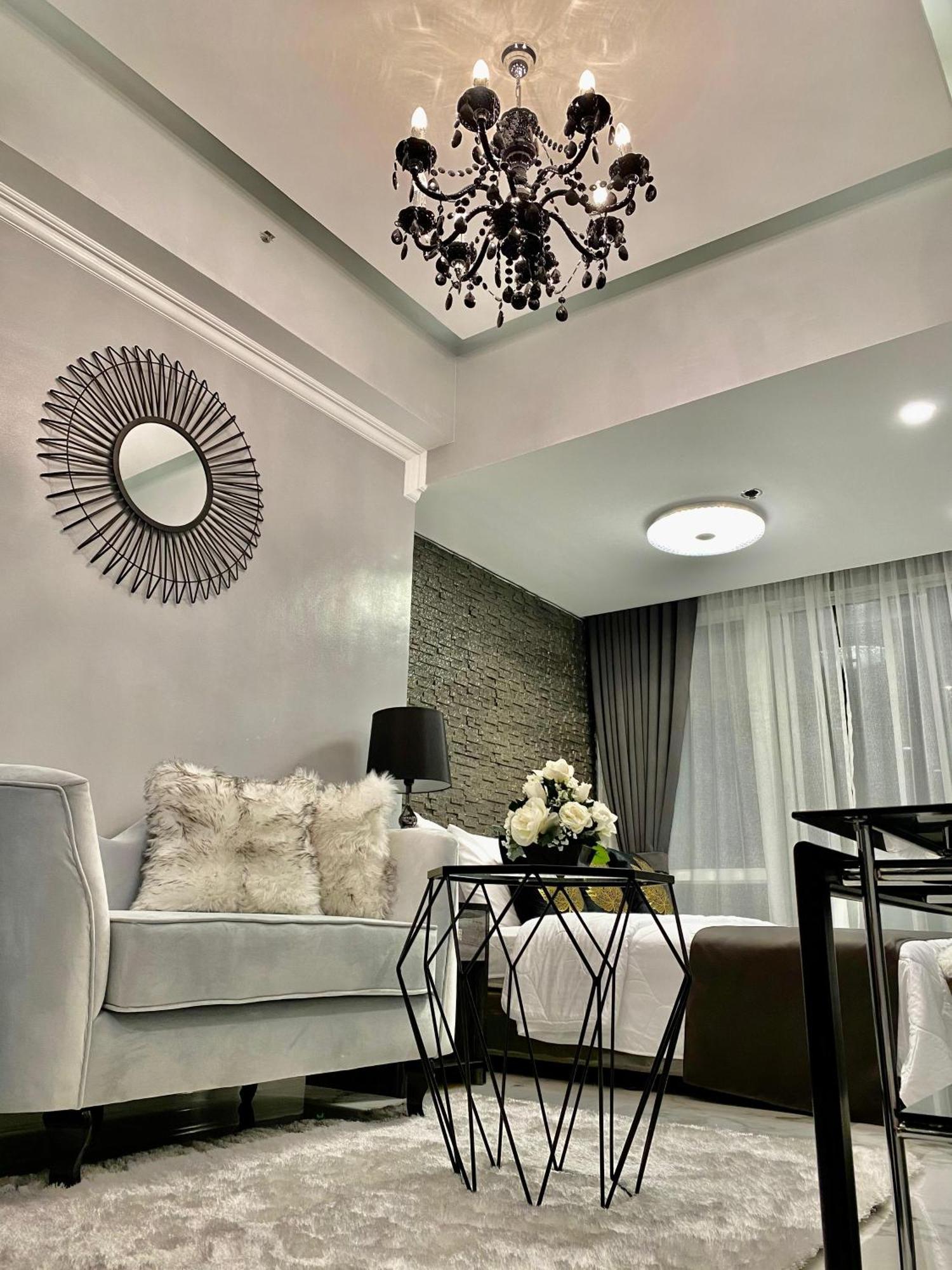 Апартаменты Makati Prime Luxury Манила Экстерьер фото