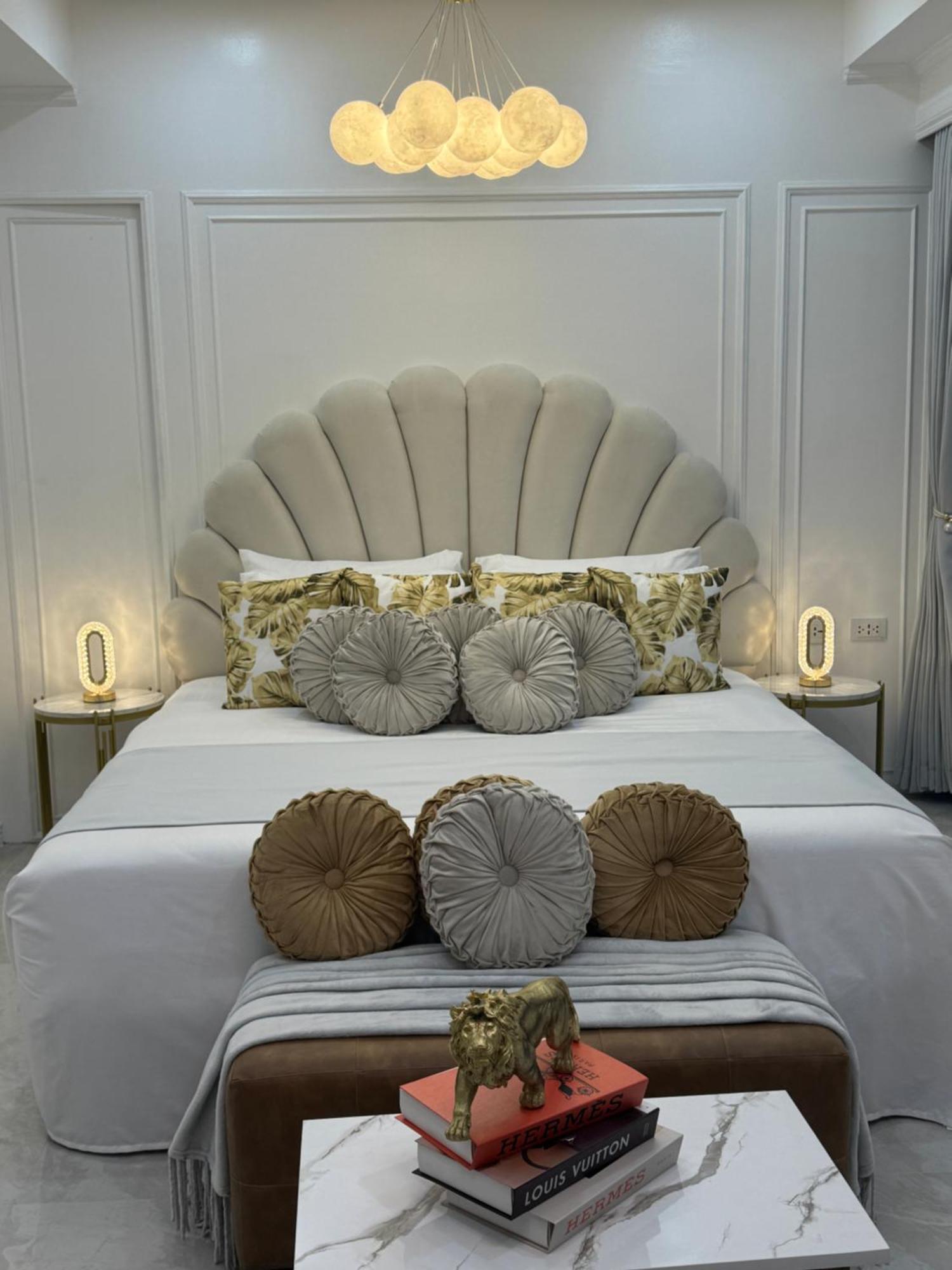 Апартаменты Makati Prime Luxury Манила Экстерьер фото