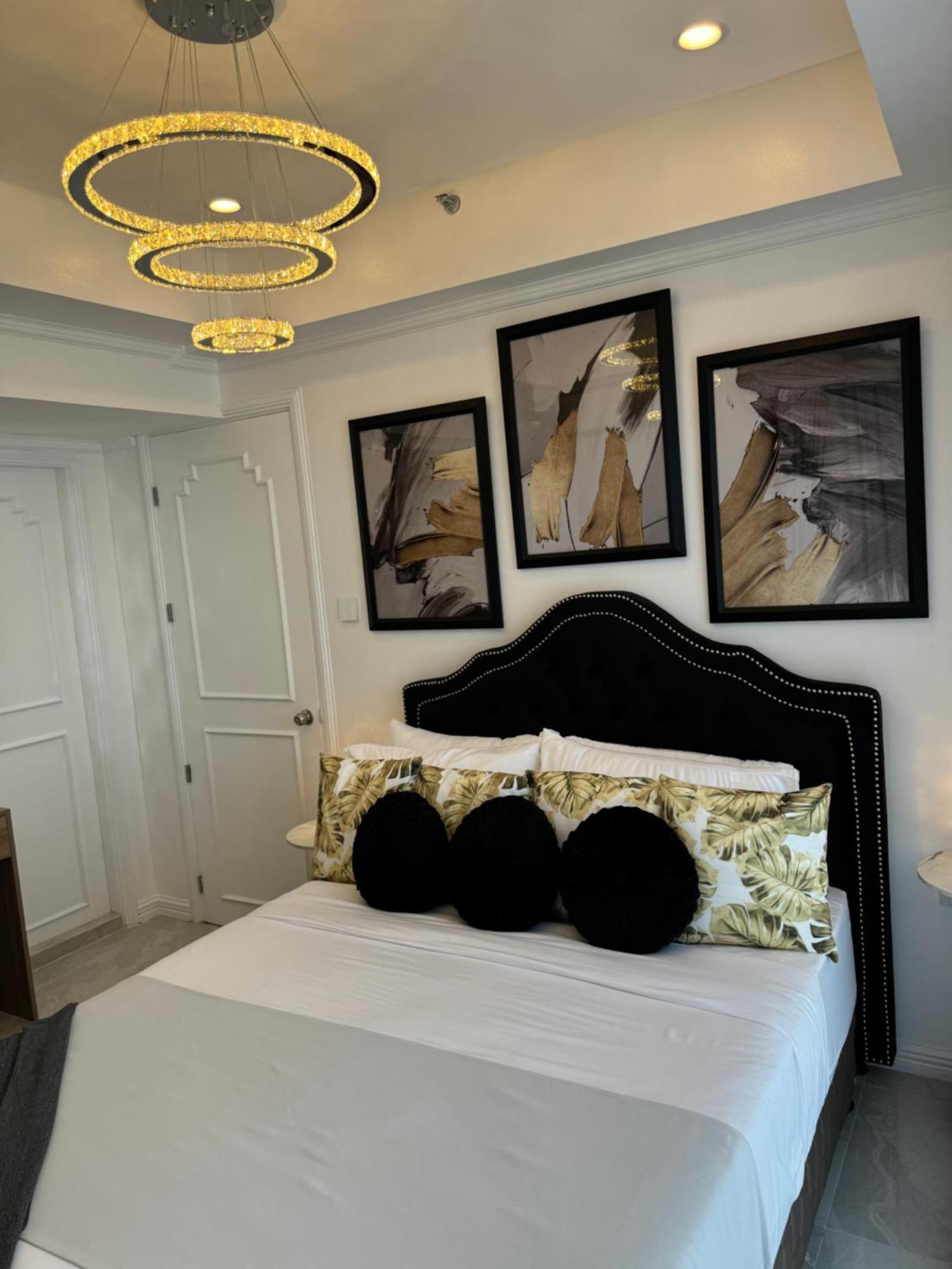 Апартаменты Makati Prime Luxury Манила Экстерьер фото